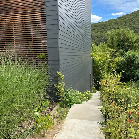 Plaisances, Les Plaisirs Du Bord De Meuse - D'hotes Avec Baignoire فندق مبيت وإفطار 3*