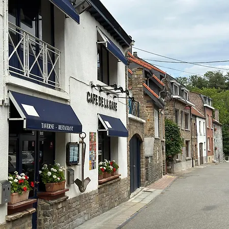 Plaisances, Les Plaisirs Du Bord De Meuse - D'hotes Avec Baignoire *