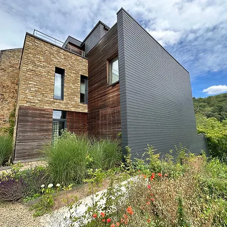 فندق مبيت وإفطار Plaisances, Les Plaisirs Du Bord De Meuse - D'hotes Avec Baignoire 3*